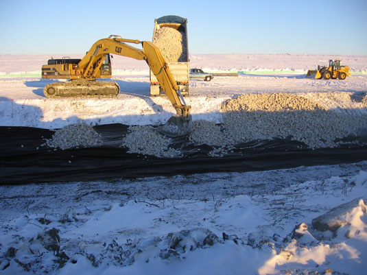 floodway01 Over the course of the project, approximately 21 million cubic metres of earth will be excavated from the floodway channel.
